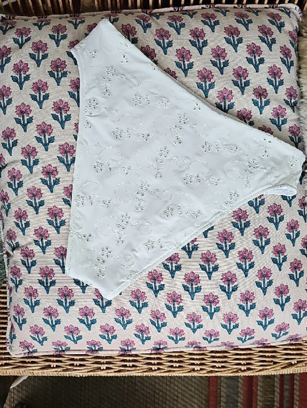 Frankies Bikinis classic white